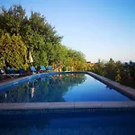Complex Karia Iii Kavarna