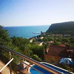 Complex Karia Iii Kavarna