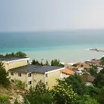 Complex Karia Iii