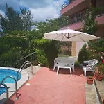 Complex Karia Iii Kavarna