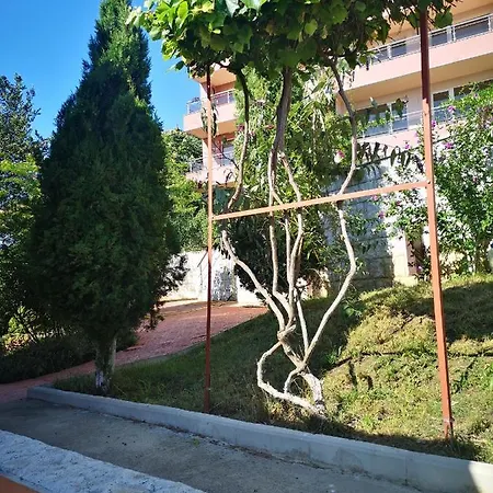 Daire Complex Karia Iii *