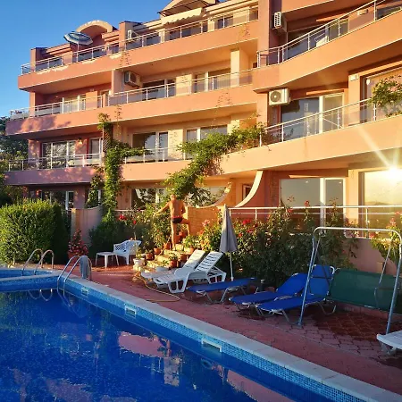 Complex Karia Iii Appartement *