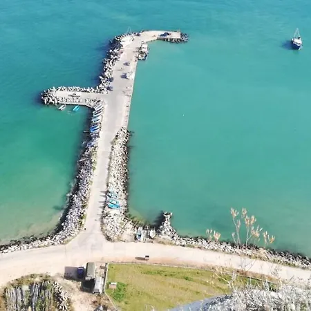 Complex Karia Iii * Kavarna