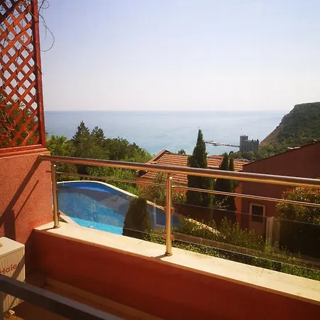Daire Complex Karia Iii Kavarna
