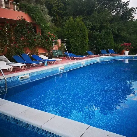 Complex Karia Iii Daire *